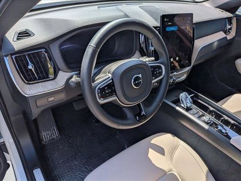 Certified 2026 Volvo XC60 B5 Plus w/ Protection Package Premier AWD/4WD image 10