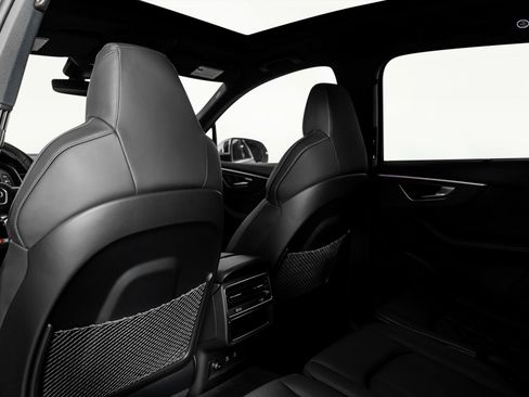 Used 2025 Audi SQ7 Premium Plus image 35