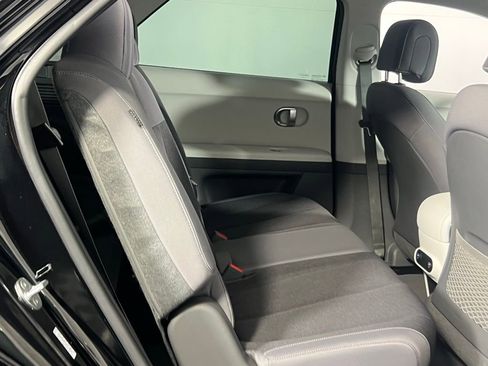 Used 2024 Hyundai Ioniq 5 SEL image 28