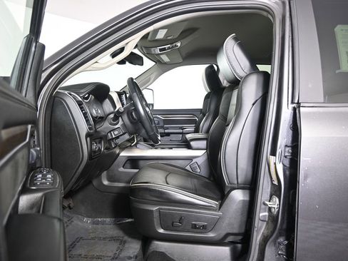 Used 2023 RAM 2500 Laramie AWD/4WD image 21