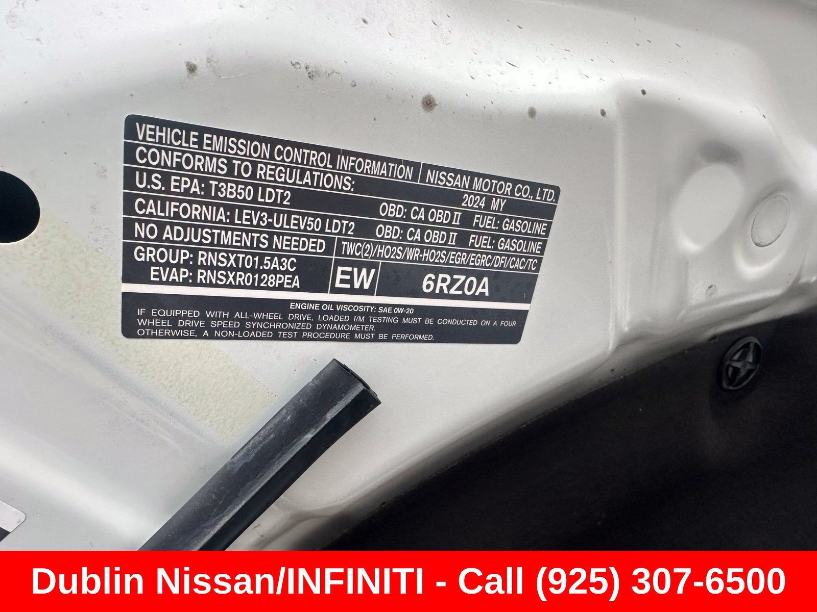 Used 2024 Nissan Rogue SV FWD image 5