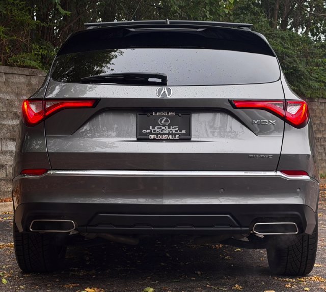 Used 2023 Acura MDX w/ Advance Package AWD/4WD image 8