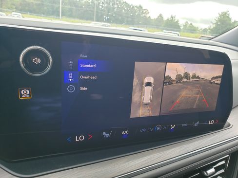 New 2026 Chevrolet Tahoe LT w/ Comfort Package image 39