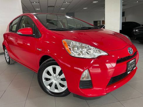 Used 2013 Toyota Prius C Two image 1