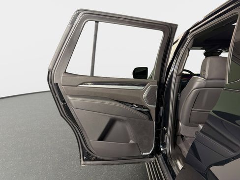 Used 2026 Cadillac Escalade Sport w/ LPO, ONYX Package AWD/4WD image 31