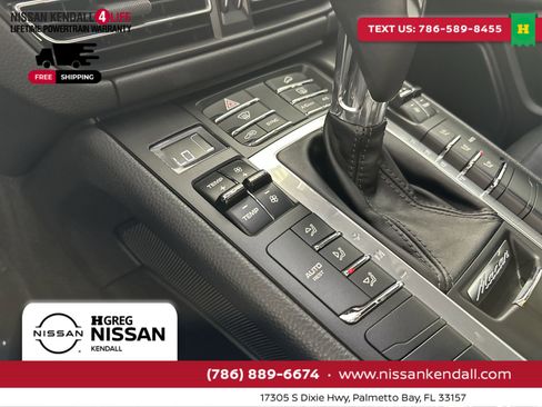 Used 2020 Porsche Macan image 23