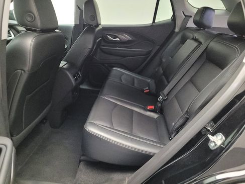 Used 2024 GMC Terrain SLT image 18