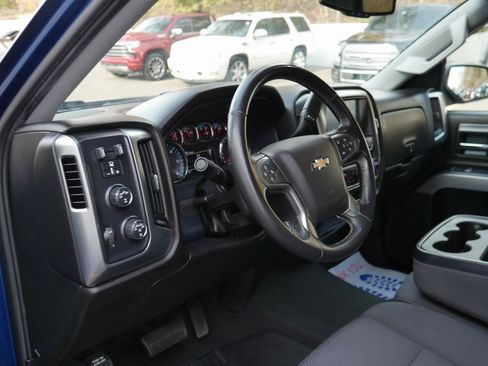 Used 2019 Chevrolet Silverado 1500 LT w/ All Star Edition image 10