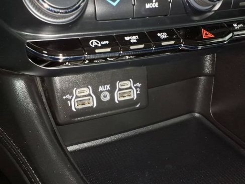 Used 2022 Dodge Durango SXT w/ Trailer Tow Group IV AWD/4WD image 28