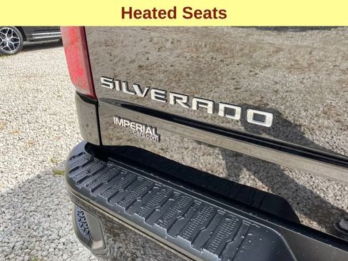 Used 2022 Chevrolet Silverado 1500 LT Trail Boss AWD/4WD image 11
