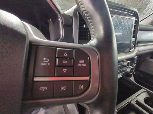 Used 2022 Ford F150 Lariat w/ Equipment Group 502A High image 16