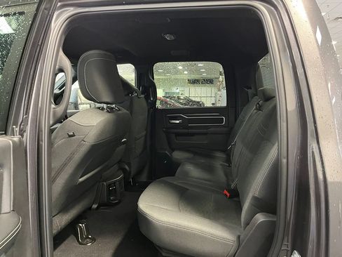 Used 2025 RAM 2500 Big Horn AWD/4WD image 18