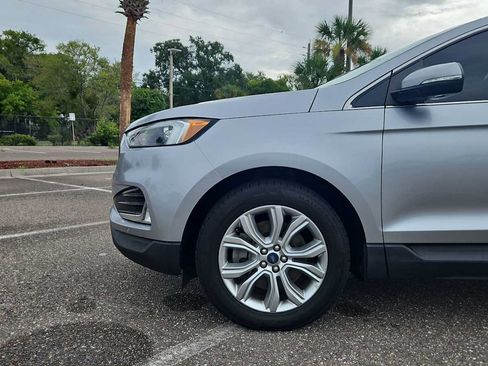 Used 2022 Ford Edge Titanium AWD/4WD image 18