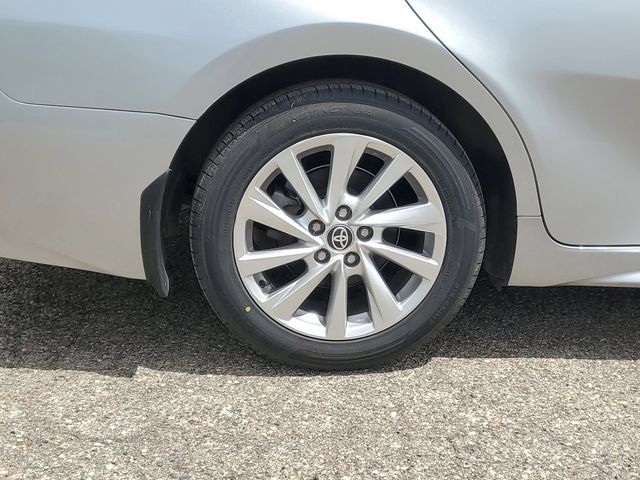 Used 2024 Toyota Camry SE FWD image 5