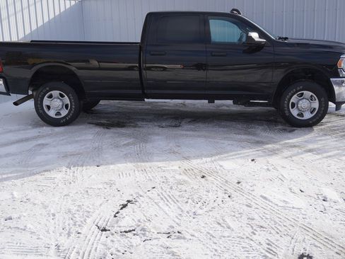 Used 2021 RAM 3500 Tradesman w/ Chrome Appearance Group image 2