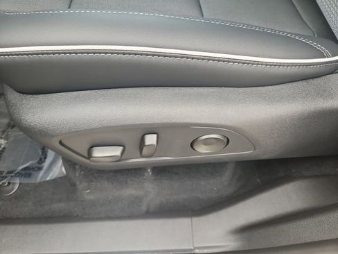 New 2026 Buick Enclave Preferred AWD/4WD image 19