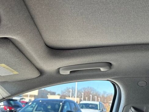 Used 2020 Hyundai Santa Fe Limited image 15