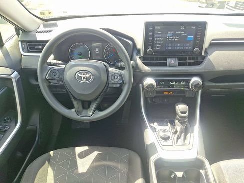 Certified 2021 Toyota RAV4 XLE w/ Convenience Package AWD/4WD image 12