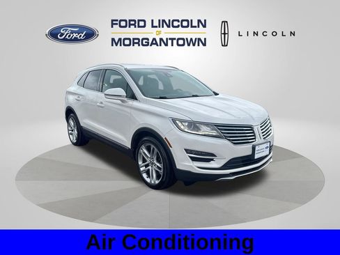 Used 2016 Lincoln MKC Reserve w/ Lincoln MKC Climate Package AWD/4WD image 4