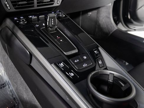 Certified 2025 Porsche 911 Carrera image 43