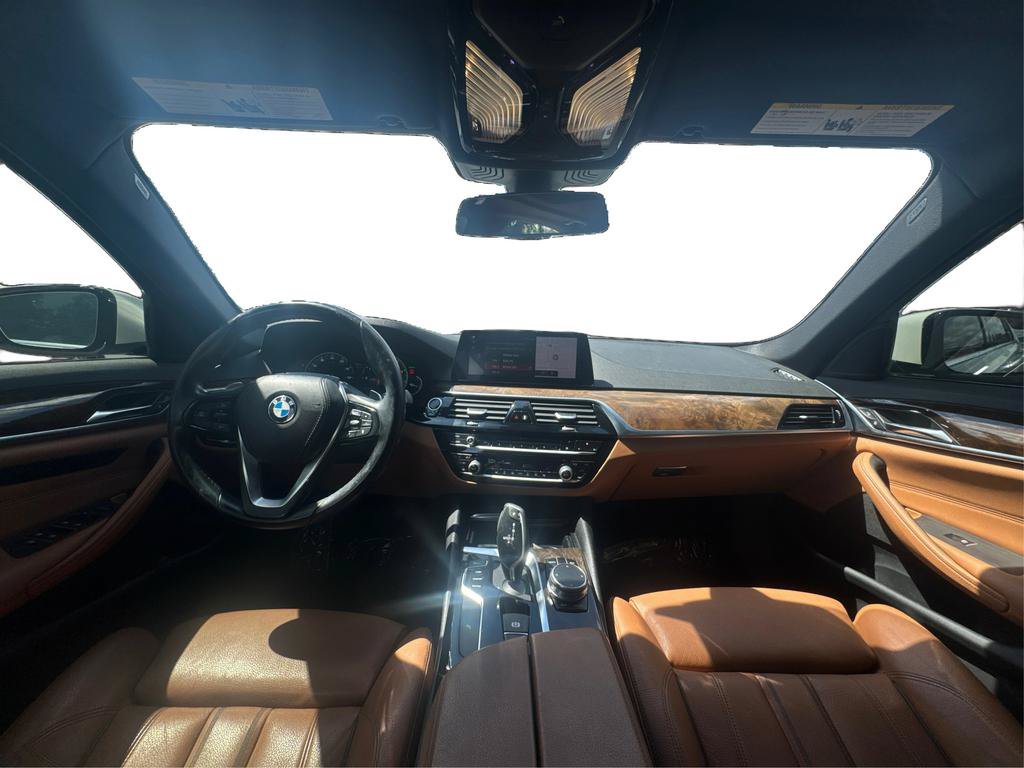 Used 2019 BMW 540i w/ Convenience Package RWD image 20