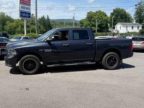 Used 2017 RAM 1500 Express AWD/4WD image 2