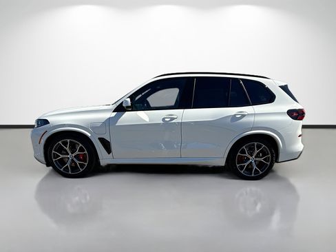 New 2026 BMW X5 xDrive50e w/ Executive Package image 6