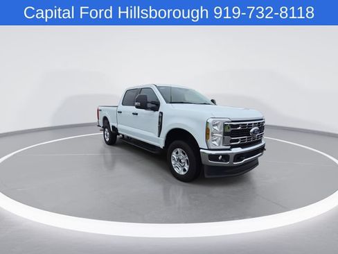 Used 2026 Ford F250 XLT AWD/4WD image 2