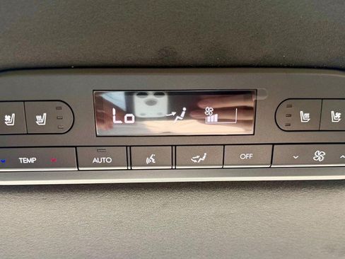 Used 2026 Hyundai Palisade Calligraphy AWD/4WD image 14