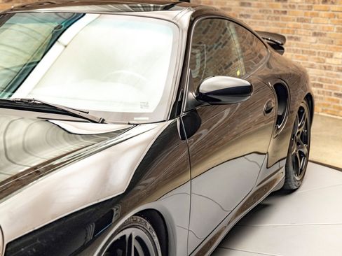 Used 2003 Porsche 911 Turbo image 25