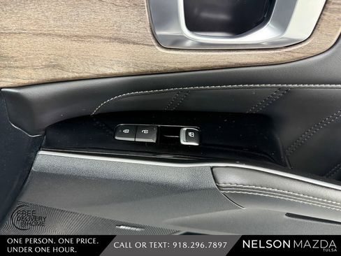 Used 2022 Kia Sorento SX Prestige AWD/4WD image 57