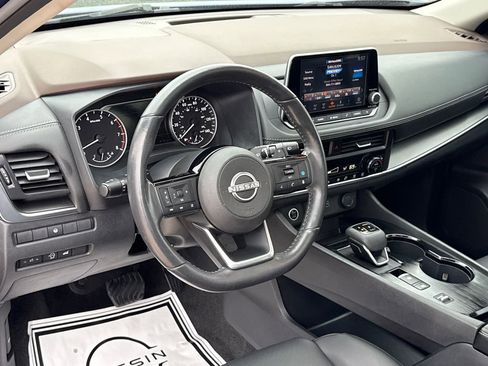 Used 2023 Nissan Rogue SV w/ SV Premium B Package image 20