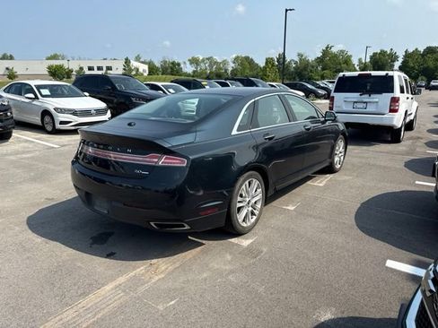 Used 2014 Lincoln MKZ w/ Equipment Group 101A Select FWD image 5