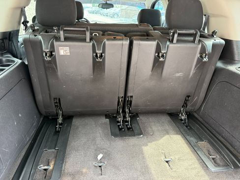 Used 2012 Chevrolet Tahoe LS image 22