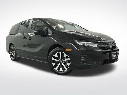 Certified 2026 Honda Odyssey EX-L image 5