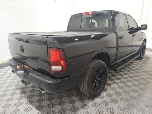 Used 2016 RAM 1500 Sport w/ Black Ram 1500 Sport Group AWD/4WD image 3