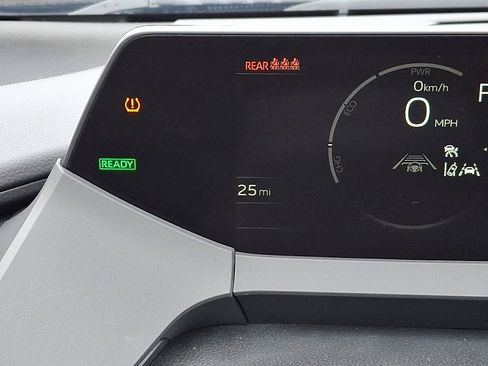 Used 2025 Toyota Prius AWD image 20