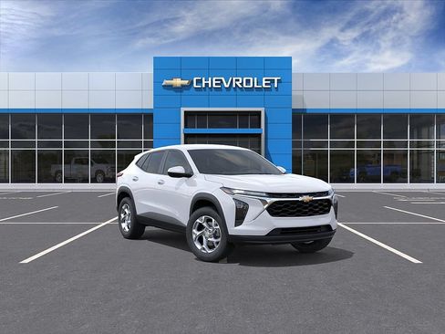 New 2026 Chevrolet Trax LS w/ LS Convenience Package FWD image 1