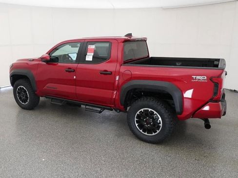 New 2025 Toyota Tacoma TRD Off-Road AWD/4WD image 4