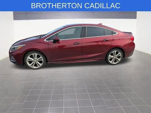 Used 2016 Chevrolet Cruze Premier image 2