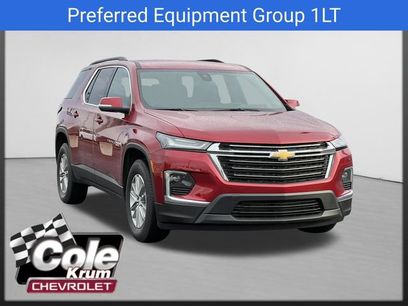 Used 2023 Chevrolet Traverse LT