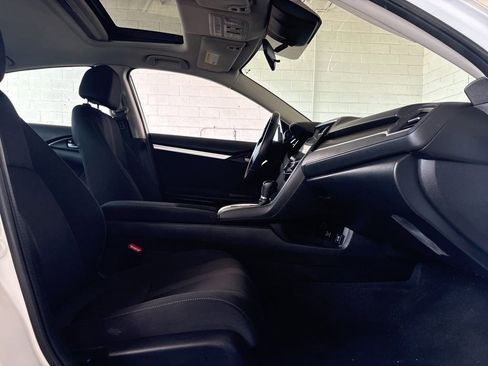 Used 2021 Honda Civic EX image 15