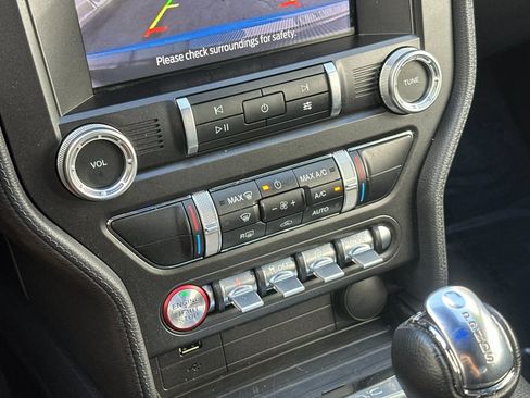 Used 2022 Ford Mustang Coupe w/ Equipment Group 101A RWD image 18