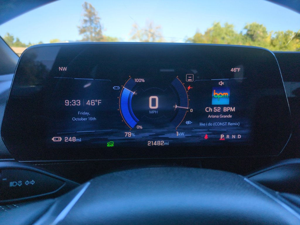 Used 2024 Chevrolet Blazer EV LT AWD/4WD image 15