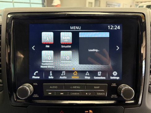 Used 2022 Nissan Frontier PRO-4X w/ Off-Road Protection Package AWD/4WD image 15