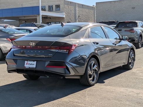 New 2026 Hyundai Elantra Limited w/ Cargo Package FWD image 4