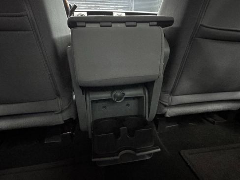 Used 2012 Ford F150 XLT w/ XLT Chrome Pkg RWD image 26
