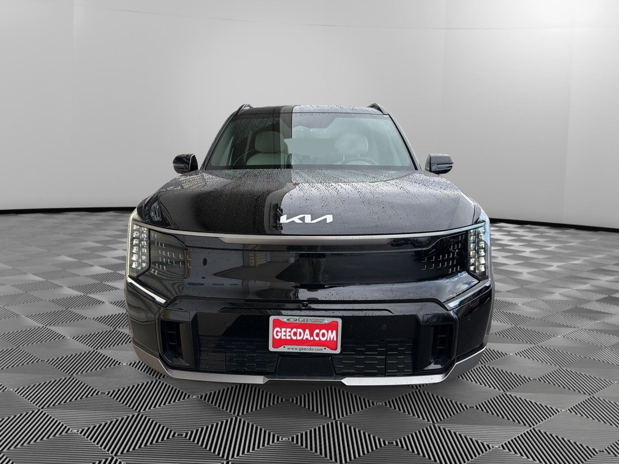 Certified 2024 Kia EV9 GT-Line AWD/4WD image 3