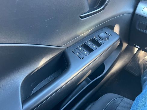 Used 2025 Hyundai Kona SEL image 20