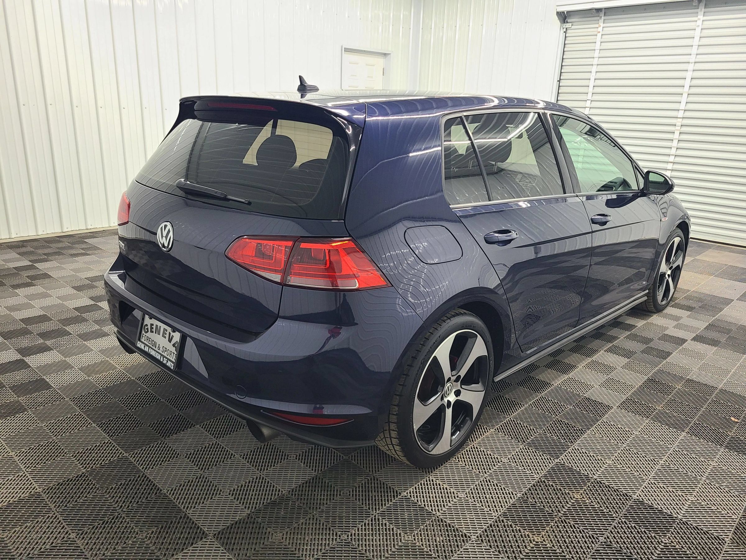 Used 2017 Volkswagen GTI S FWD image 12